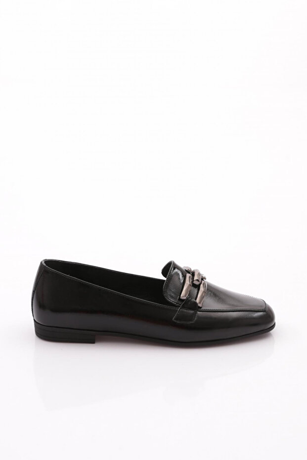 Women's Accessory Loafer Shoes Black Patent Leather 8122678