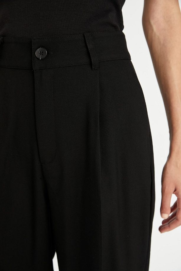Carrot Fit Pantolon Basic Düz Siyah Cepli Yüksek Bel Kısa Paça D9385ax24au - 5