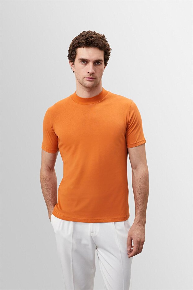 Oranj Slim Fit Basic T-Shirt - 1