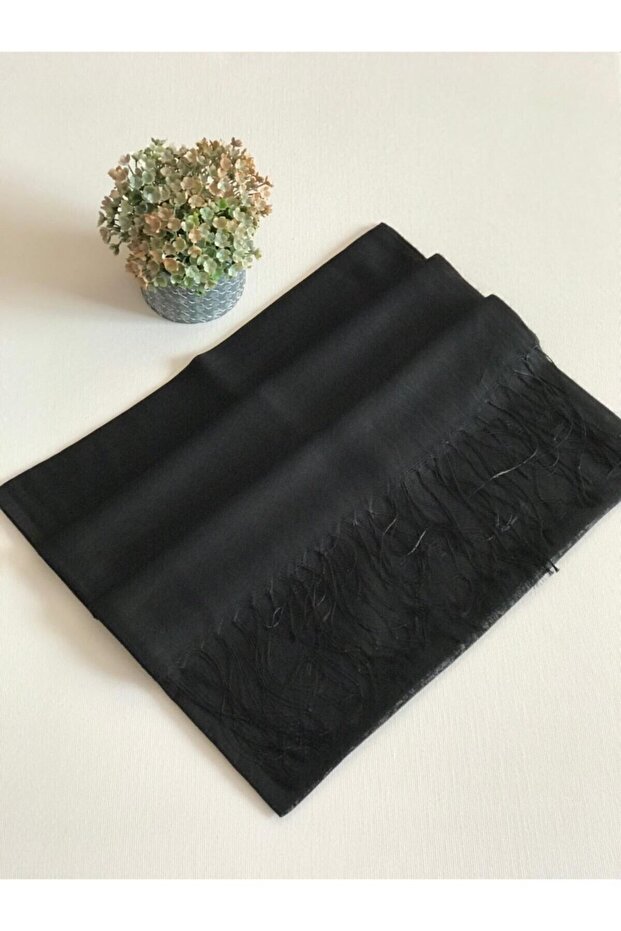 Women's 30% Silk Imported Shawl