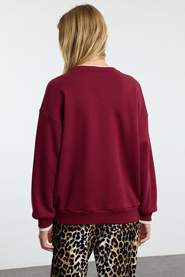 Bordo Slogan Nakışlı Renk Bloklu Oversize Kalıp Kalın İçi Polarlı Örme Sweatshirt TWOAW25SW00245 - 5