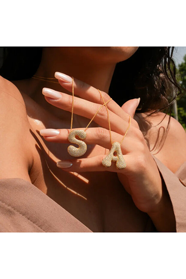 Mega Taşlı Baş Harf Gold Kolye - 1