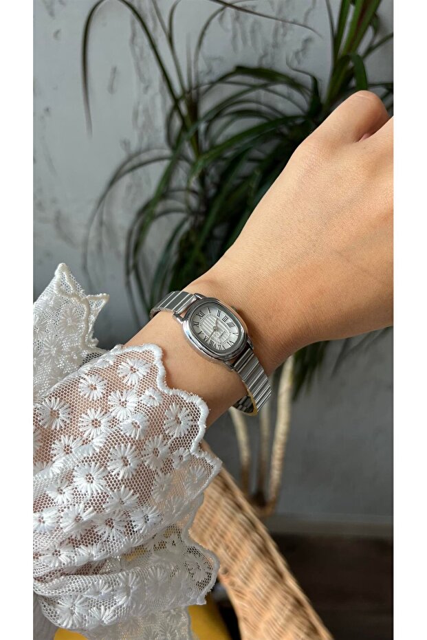 Roman Numeral Women's Wrist Watch (Adjustable Cord)