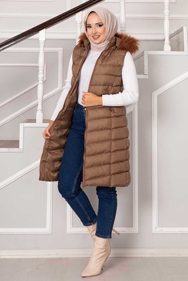 Hooded Puffer Vest Brown