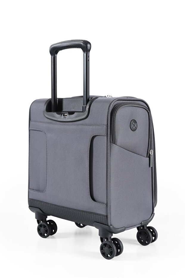 GM17016-10DW Çekçekli Pilot Valiz - 4