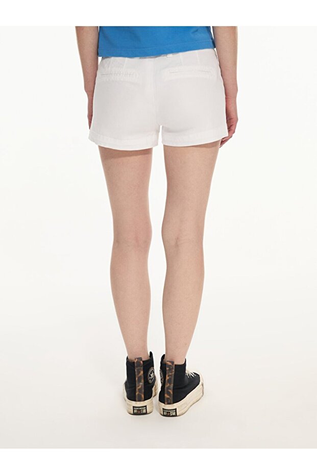 Gabardin Mini Beyaz Şort - 3