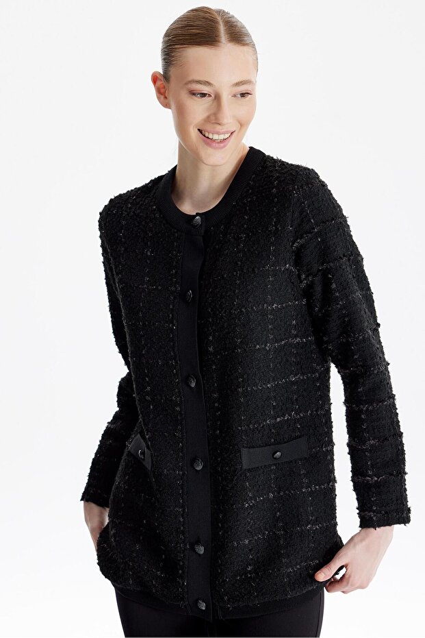 Crew Neck Front Button Tuvid Woven Cardigan Black