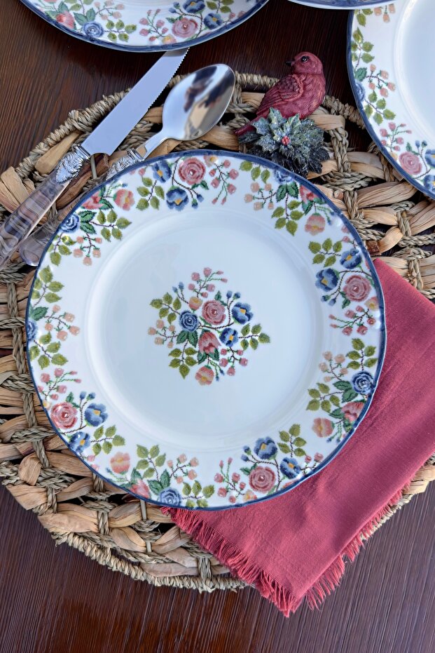 Rosalinda 6-Person 25 cm Special Design Premium Porcelain Serving Plate Set with Pink Flower Pattern