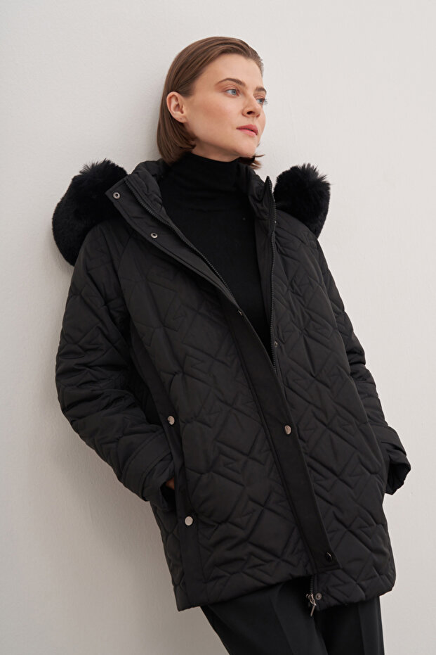 5791111 Kapüşonlu Kapitone Mont - 4