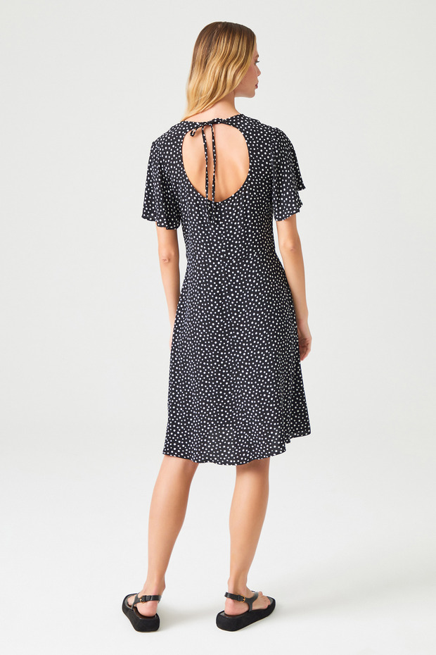Rochie cu detaliu la spate puncte - 4
