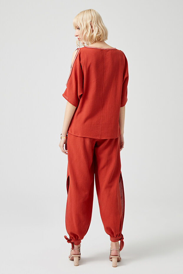 Omuz Dekolteli Doğal Bluz - 4