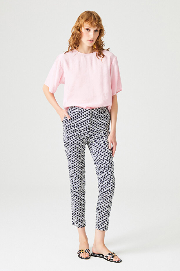 بنطلون منقوش بطول الكاحل - 2