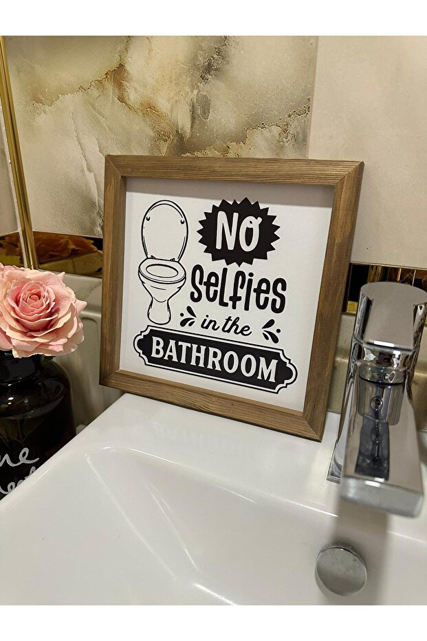 Modern Wooden Framed Painting for Home , Bathroom