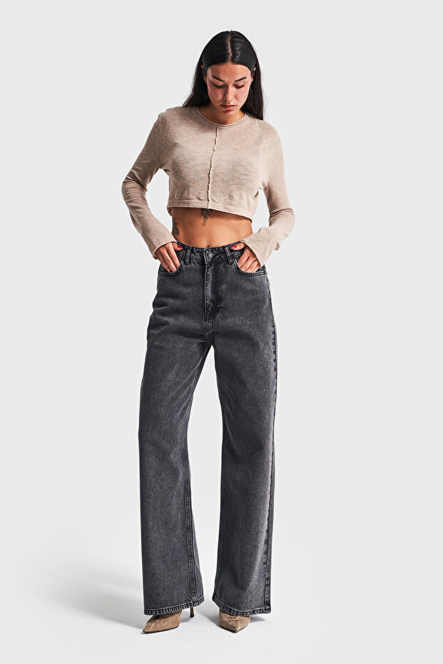 Damen Jeans mit weitem Bein und geräucherter Farbe - 2