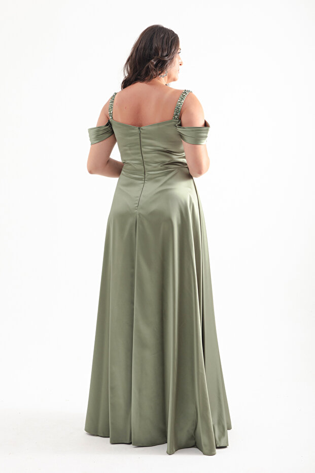 Női khaki színű, szűk szabású, kőpántos, drapériás, nagyméretű, hosszú estélyi ruha - 5