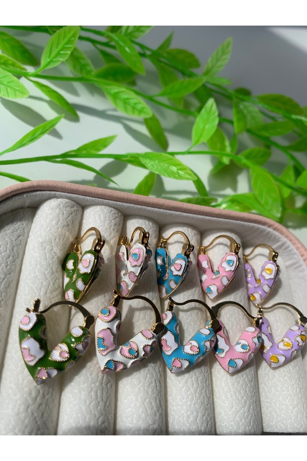 أقراط مطلية على شكل قلب - 3