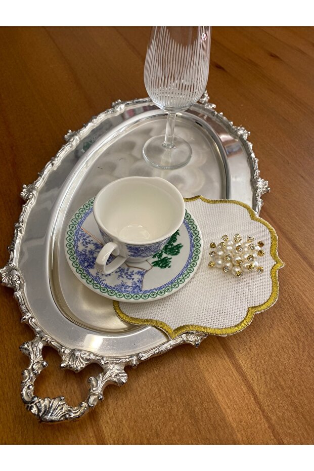 6 Pieces Linen Gold Color Cocktail Serving Napkin with Gold Pearls - 3