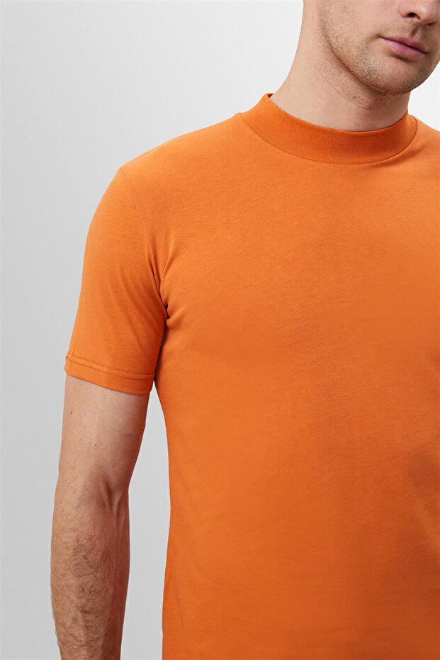 Oranj Slim Fit Basic T-Shirt - 5