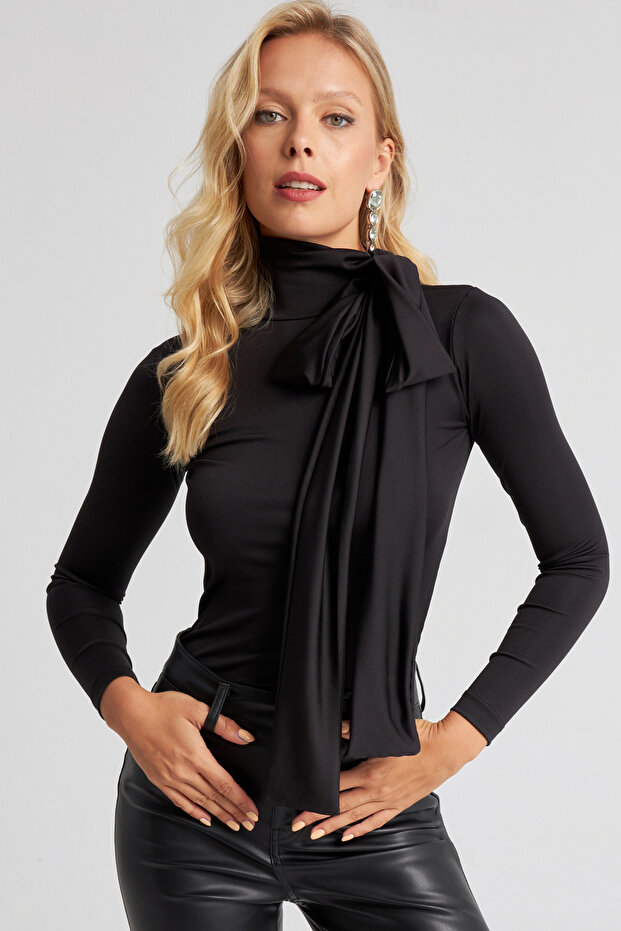 Black Bow Detailed Women's Blouse - Mey2670