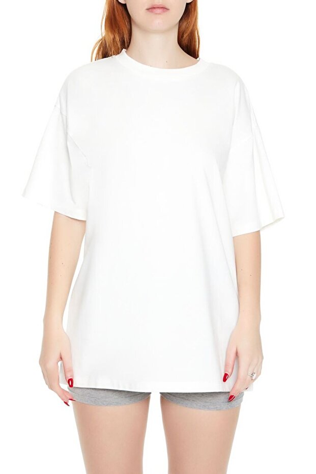 Oversize Kesim Tişört - 7