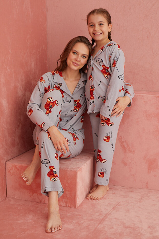 Gray Bear Patterned Front Buttoned Suede Pajama Set - 1