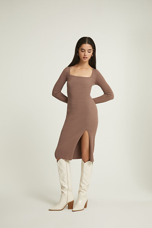 Yırtmaçlı Triko Midi Elbise - 4