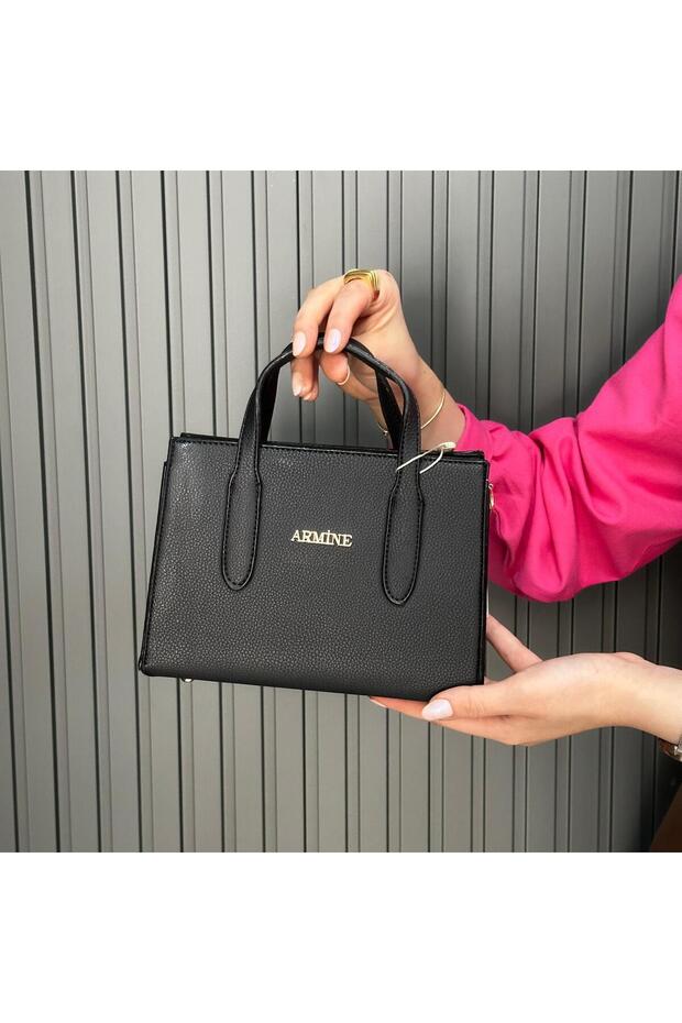حقيبة سوداء عادية AR36308