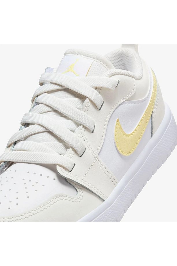 Jordan 1 Low Alt Çocuk Beyaz Spor Ayakkabı - 7