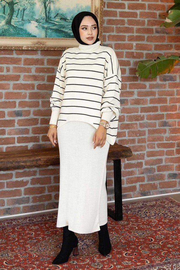 Pinstripe Crop Suit Ecru