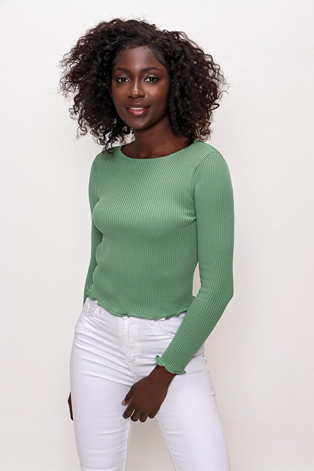Women's Crew Neck Frilly Thin Knitwear Sweater Green 22sw305