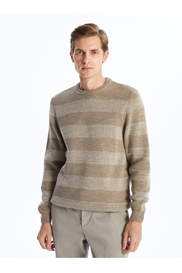 Gestreifter Herren-Strickpullover mit Rundhalsausschnitt und langen Ärmeln - 1