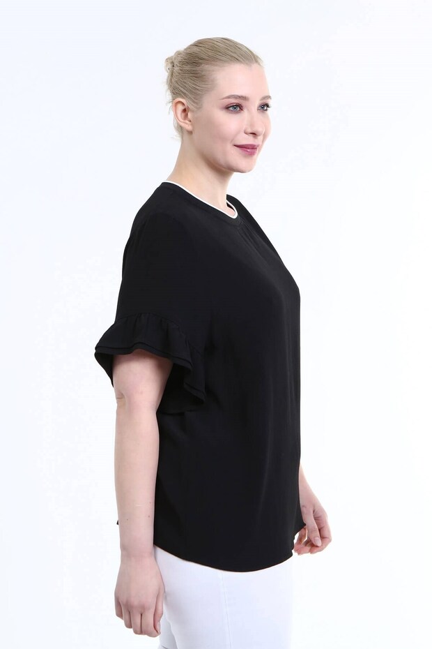 بلوزة بياقة مضلعة - 3