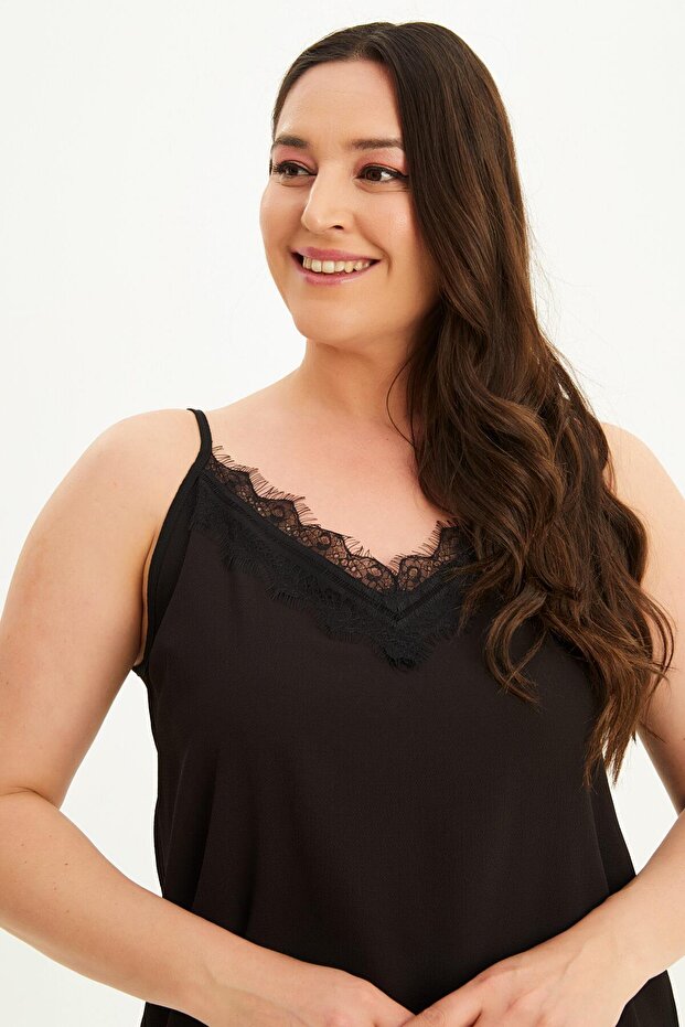 Dantelli İp Askılı Bluz - 5