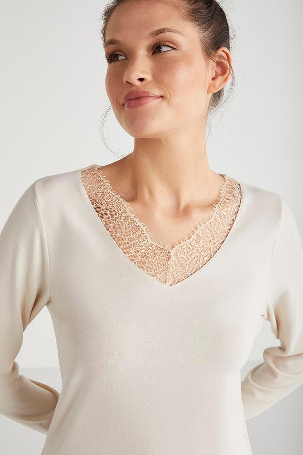Çiçek desenli pijama takımı - 3