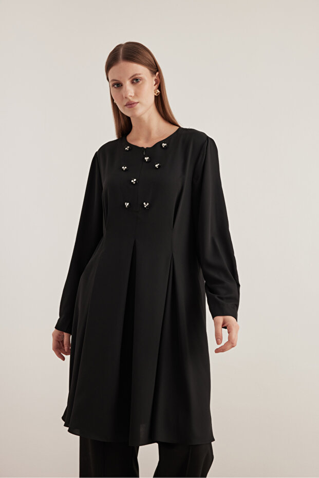15760112 Tunic - 1
