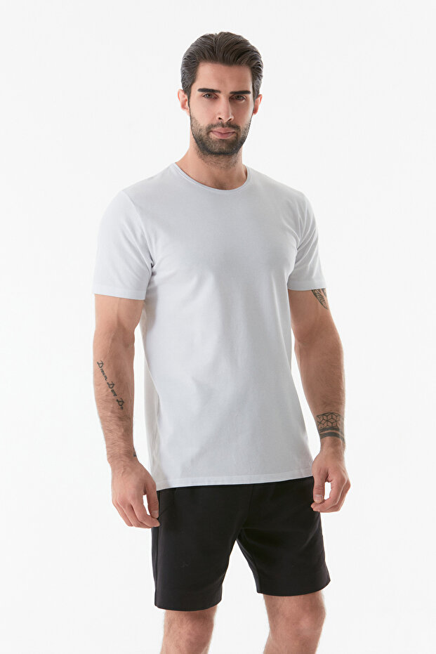 Crew Neck Basic T-Shirt - 2