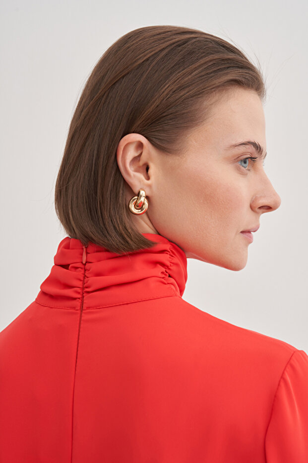 Gül Broşlu Bluz - 4