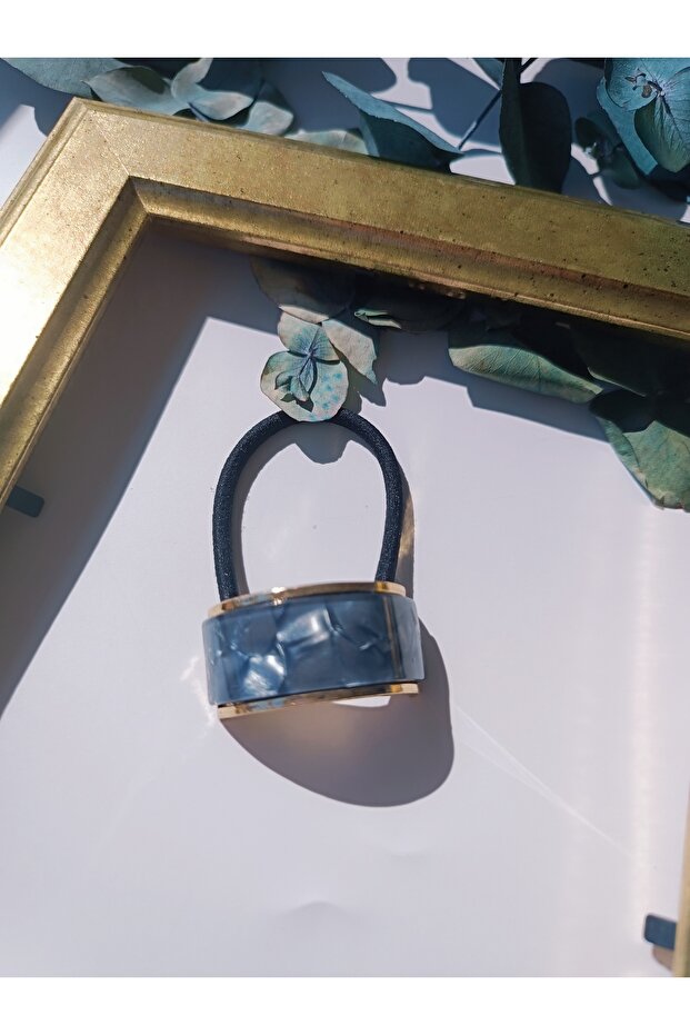 Metal Detailed Rubber Buckle with Color Options