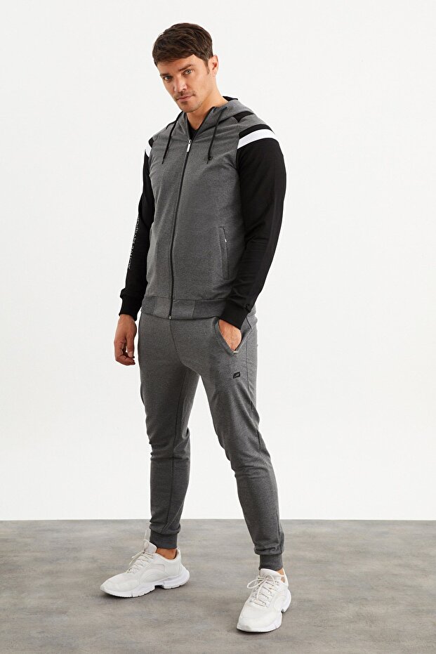 1201705 Men's Tracksuit Set