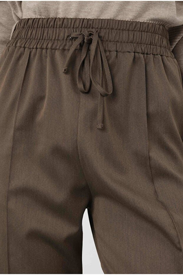 Walnut Shell Patterned Trousers with Stitching Detail - 2