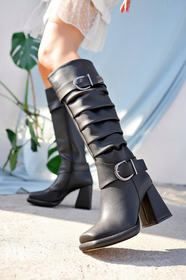 Platform Double Buckle Detailed Boots Women's Shoes