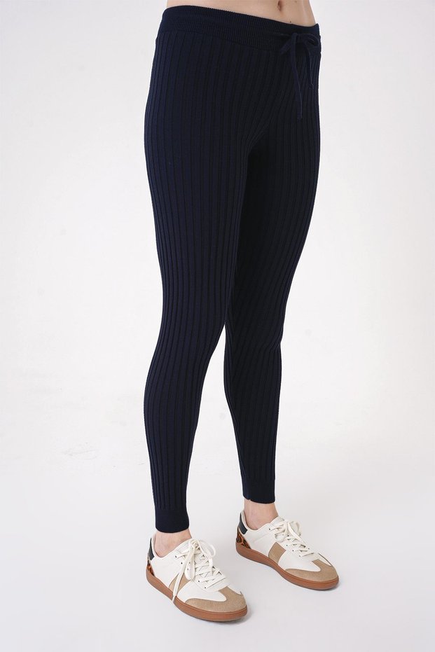 Women's Ribbed and Soft Knitwear Tights Navy Blue 25W3018