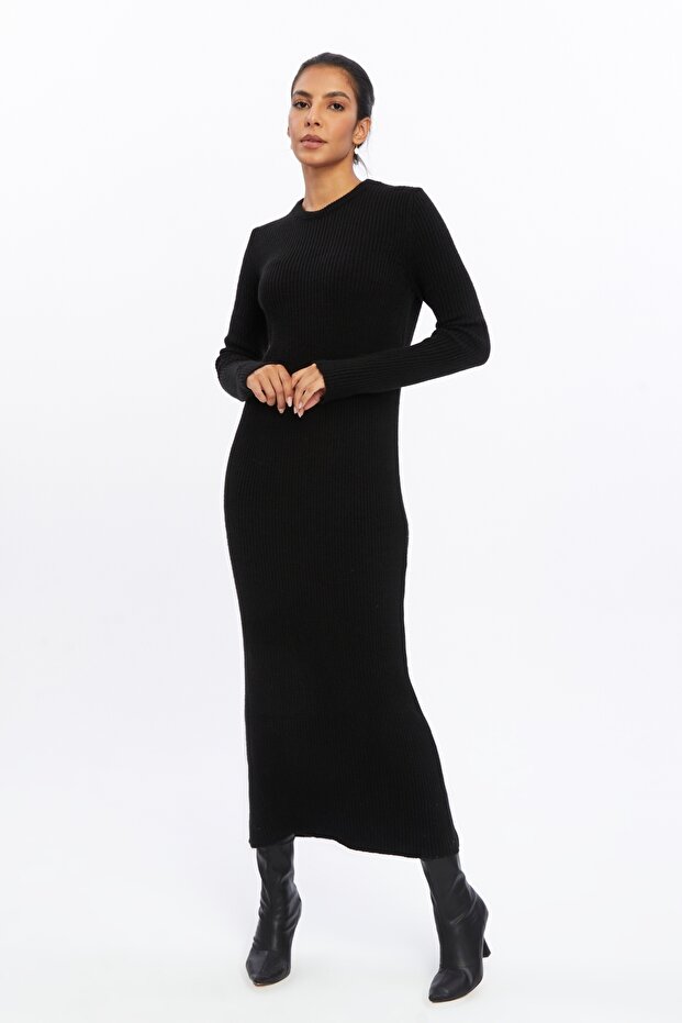 Uzun Triko Elbise - 3