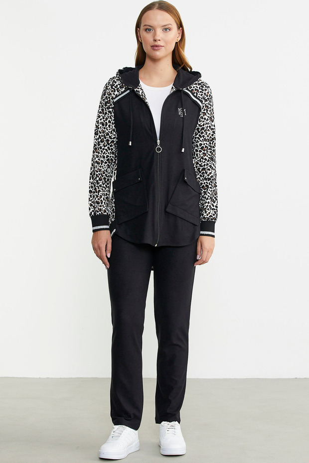 White Leopard Patterned Comfortable Set - 1