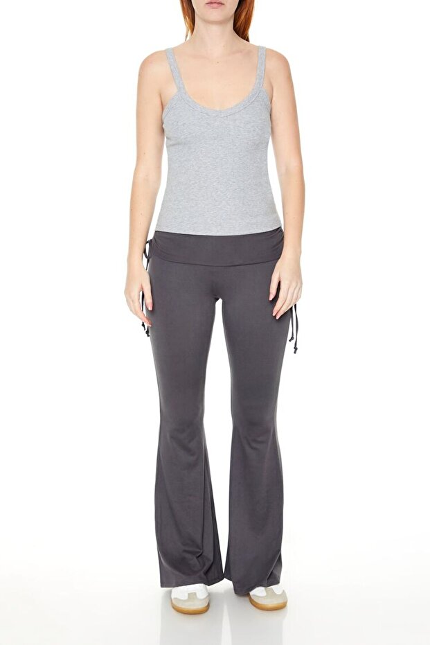 Dikişli V-Yaka Askılı Atlet - 4