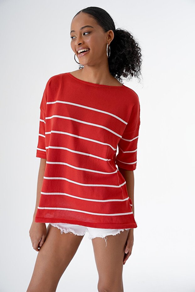 Women's Crew Neck Oversize Short Sleeve Striped Knitwear Sweater Pomegranate-White 24S151
