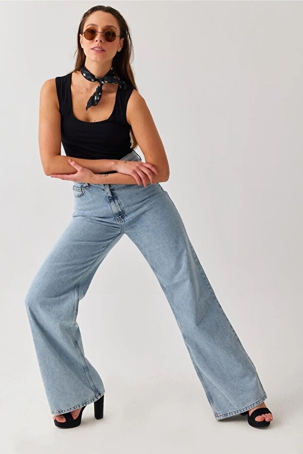 Jean trousers