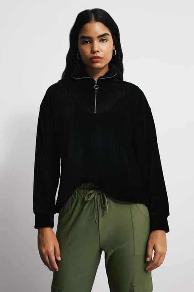 Dik Yaka Fermuarlı Kadife Sweatshirt - 2