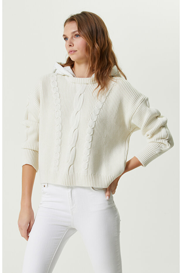 Ekru Saç Örgü Kazak - 2