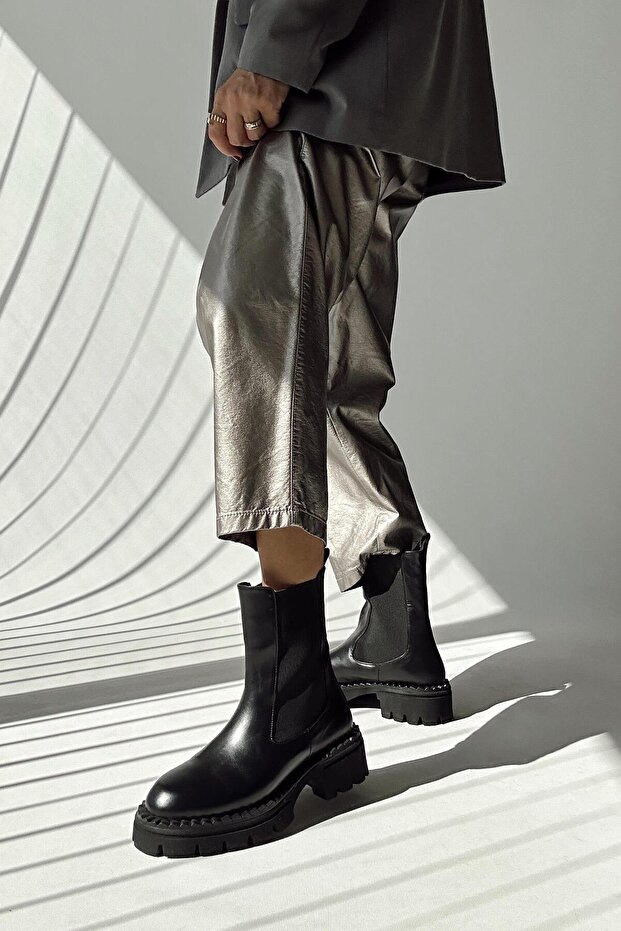 Anemon Siyah Hakiki Deri Bot - 1